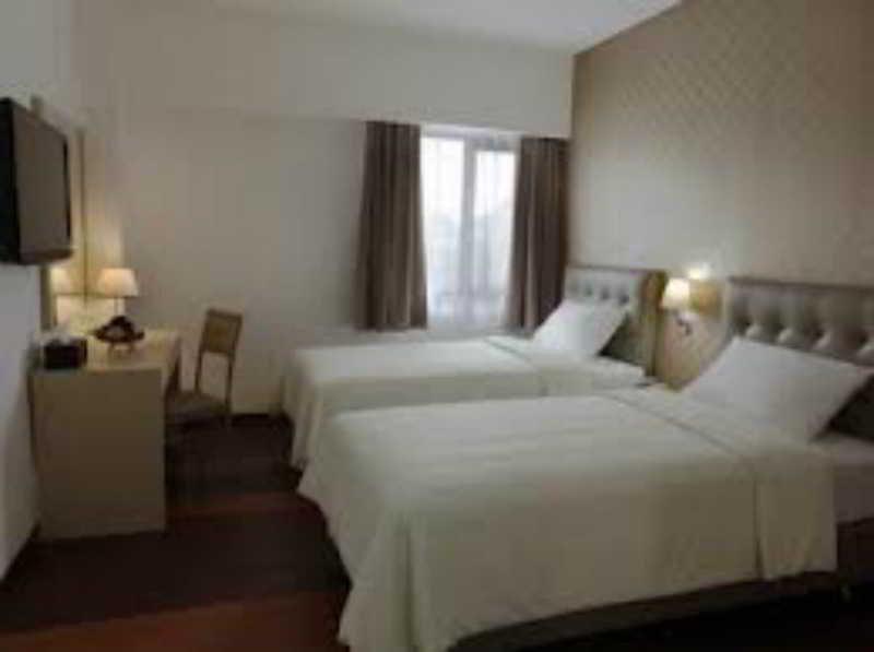 Hotel Arjuna Yogyakarta Kültér fotó